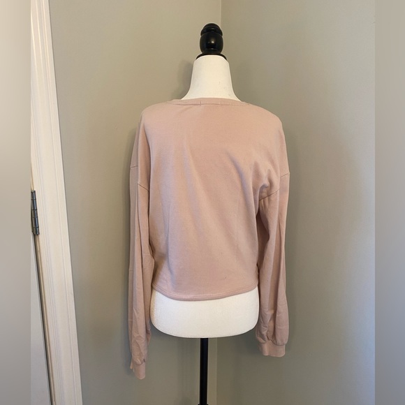 Garage Knot-Front Top - Picture 3 of 5